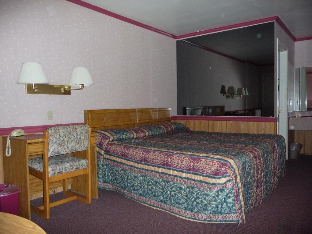 Red Rose Motel Elizabethtown Room photo